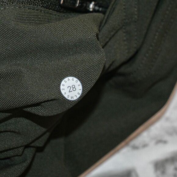 Lululemon Men's ABC 5 Pocket Chino Pants in olive Green size 28 - Picture 4 of 6